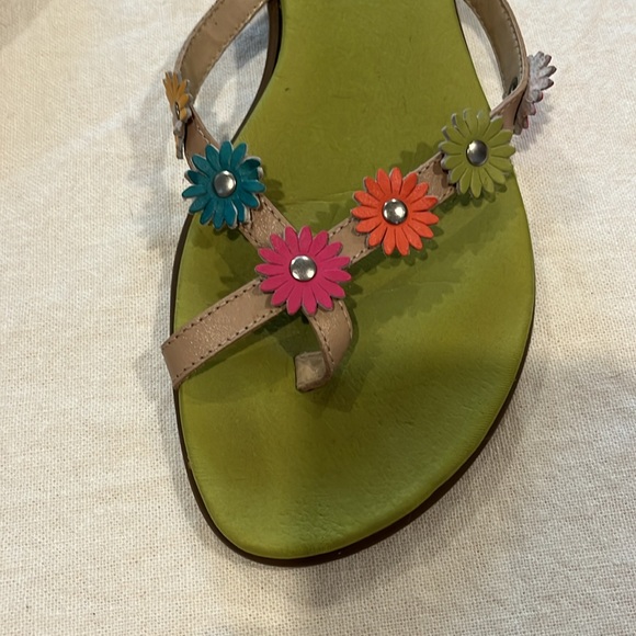 George Sandals - Picture 3 of 16